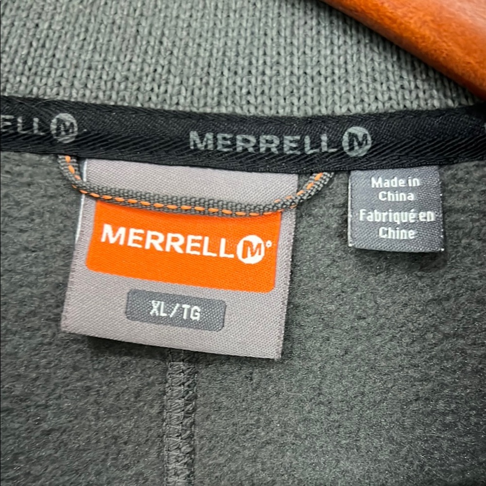 Merrell Gray Performance Jacket For Versatile Out… - image 4